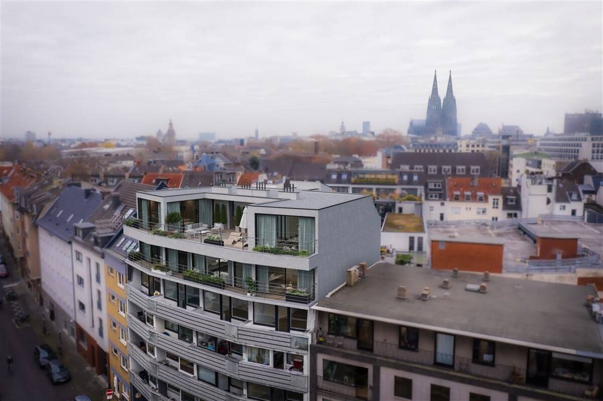 Genehmigte Ausbaufläche 4-Wohnungen in Bester Lage "Provisionsfrei" – 50670 Köln – Bild 1 von 1