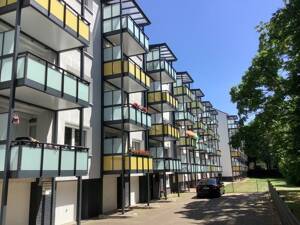 Schicke 2-Zimmer-Wohnung mit Balkon – 28237 Bremen – Vorschaubild 2