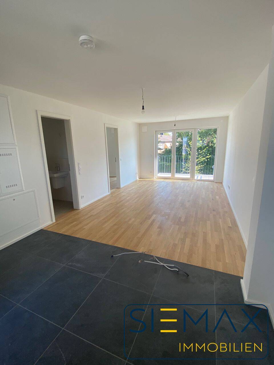 **Neuwertige 2 Zimmer Wohnung inkl. Einbauküche mit Kochinsel und Balkon** – München – Vorschaubild 6