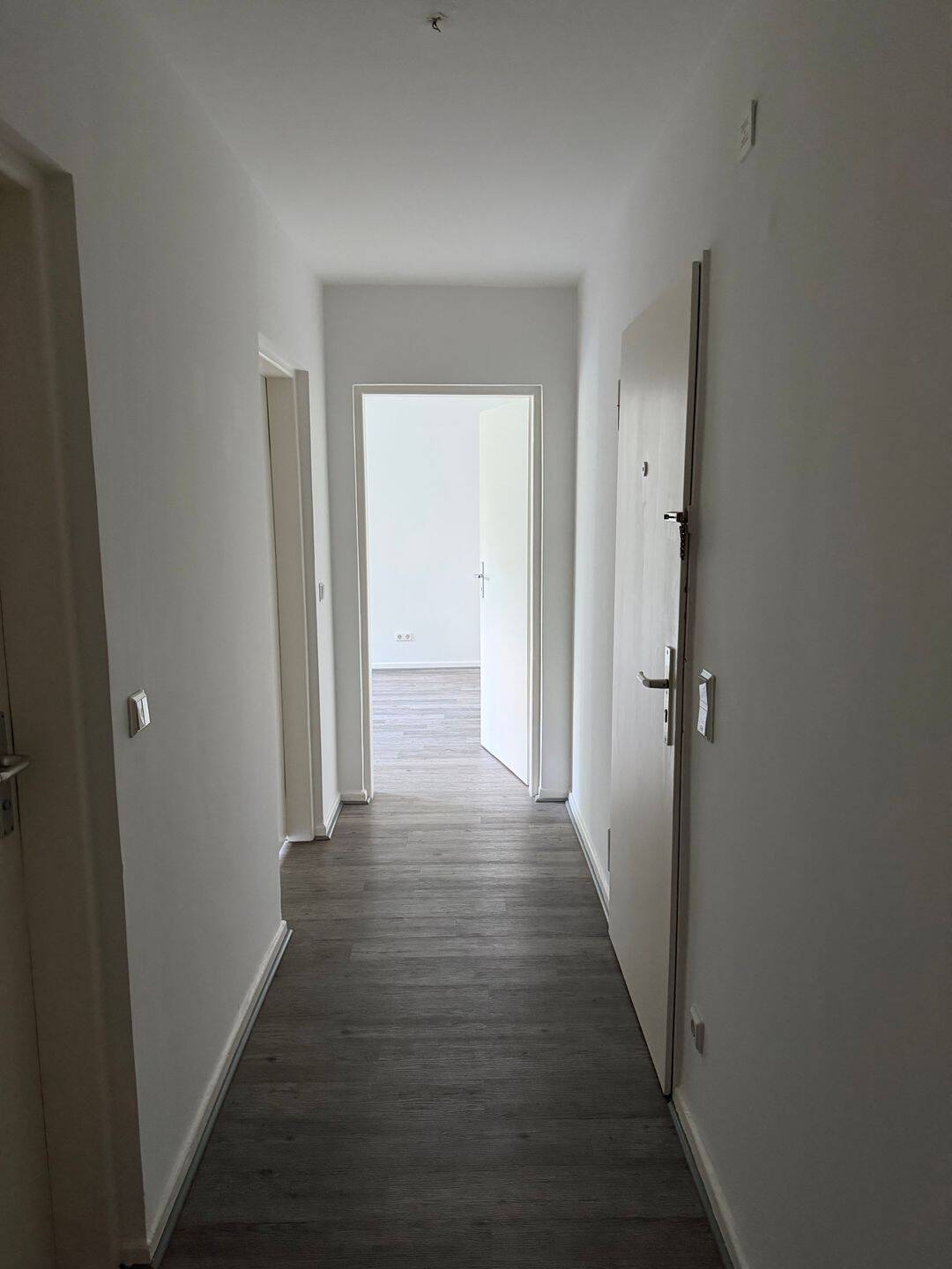 2 Zimmer Wohnung in Duisburg-Wanheimerort – Duisburg – Vorschaubild 3