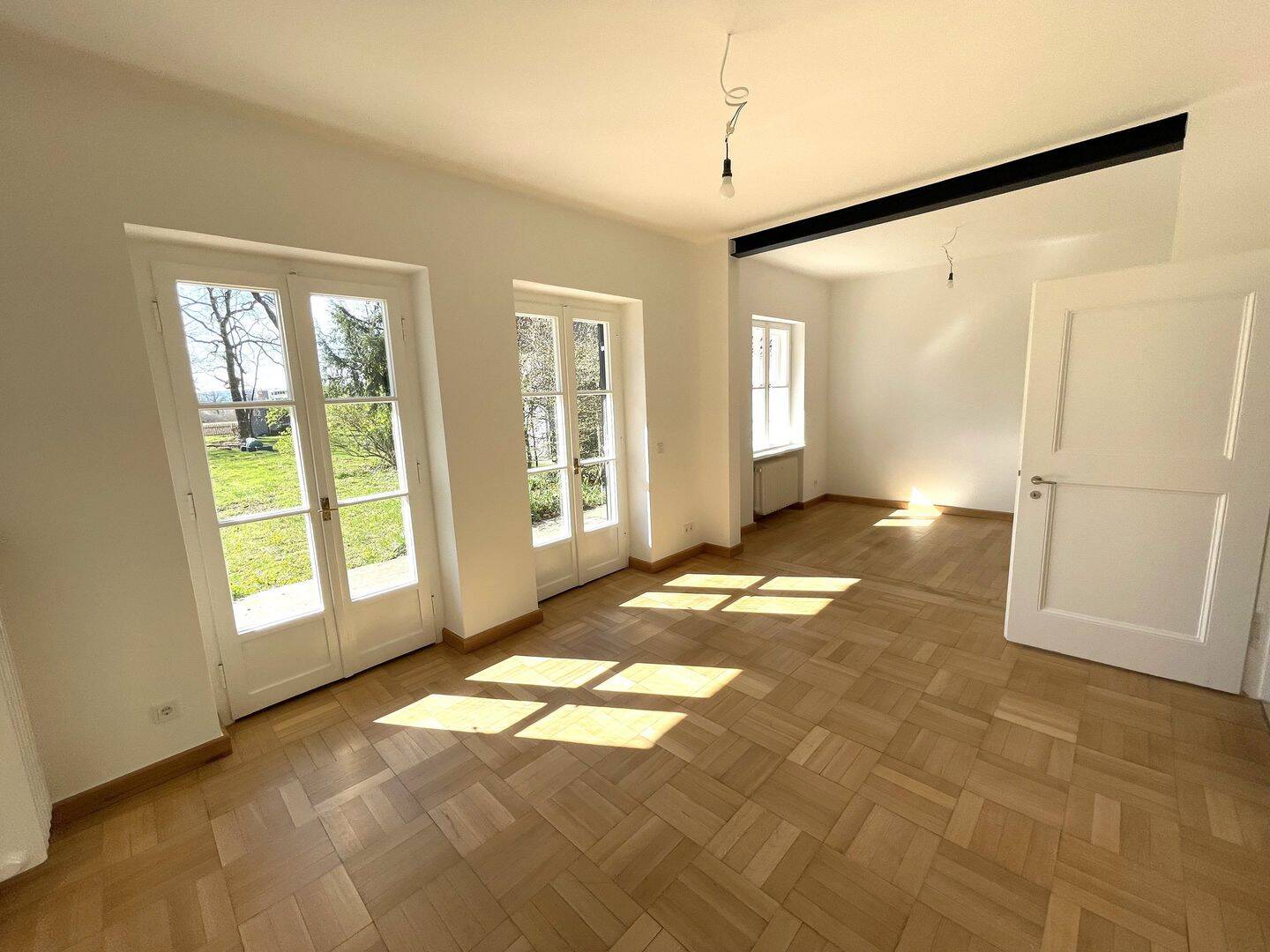 Familienidyll mit Charme in einem stilvoll sanierten Herrenhaus – Fürstenfeldbruck – Vorschaubild 3
