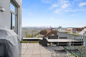 Traumhaftes Penthouse mit großzüziger Dachterrasse und Blick auf den Regensburger Dom! – 93047 Regensburg – Vorschaubild 2