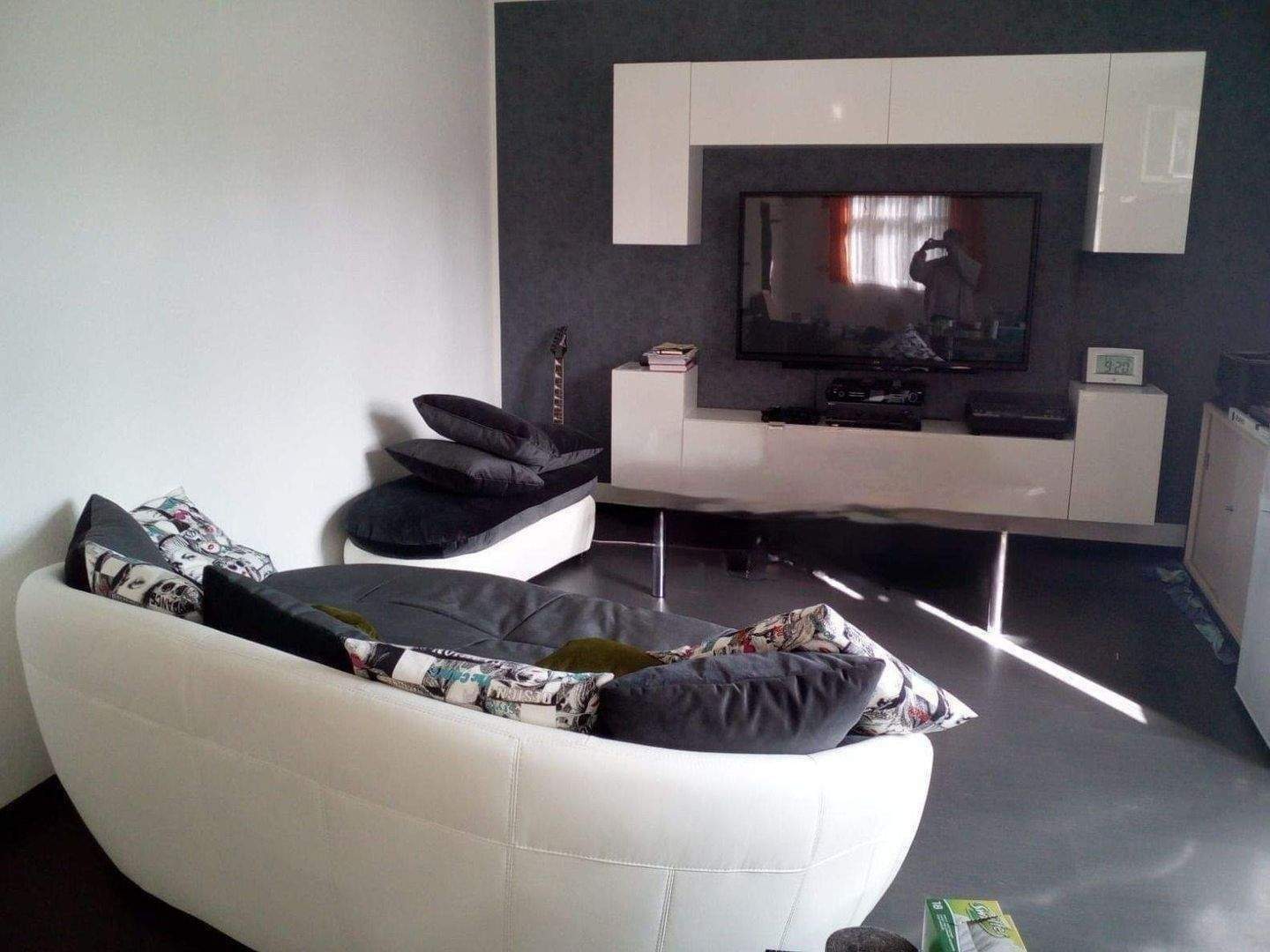 Im Alleinauftrag ! Ideales Heimwerker Objekt: 6 Zimmer, Küche, 2 Bäder, Unterkellert, Ausbaureserve Spitzboden, Terrasse, Garage Werkstatt ! – Schulzendorf – Vorschaubild 5