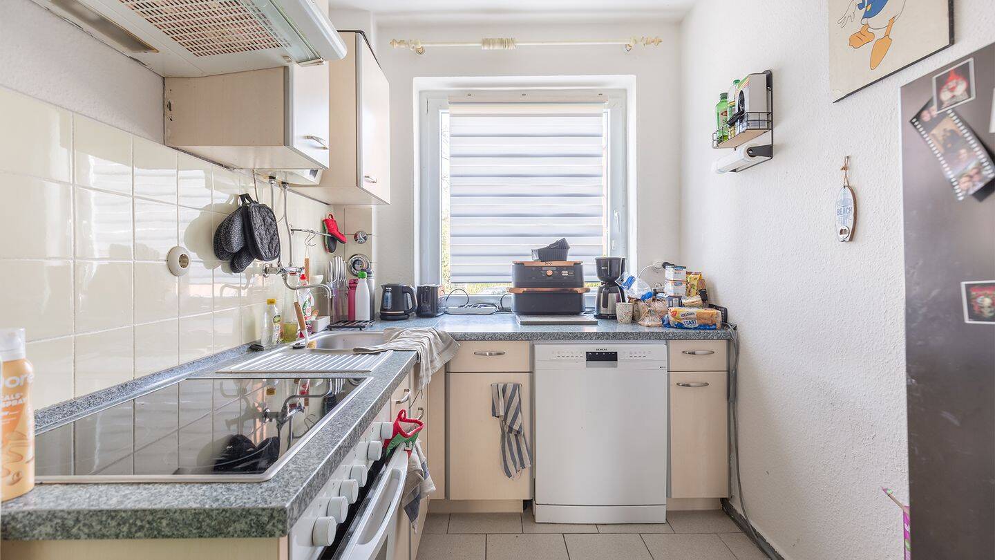 Vermietete 2-Zimmer-Wohnung mit eigenem Gartenanteil und Garage in Hamburg-Schnelsen! – Hamburg – Vorschaubild 7