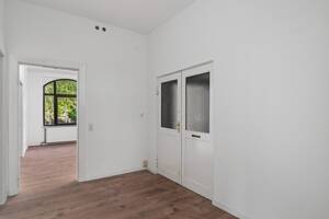 Bremen - Schwachhausen | Erklassige Hochparterre-Wohnung in A-Lage mit Garten – 28209 Bremen – Vorschaubild 2