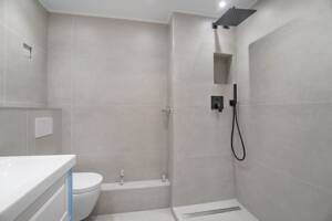 Ideal geschnittene 3-Zimmer-ETW mit Balkon & Garage – 40627 Düsseldorf – Vorschaubild 4
