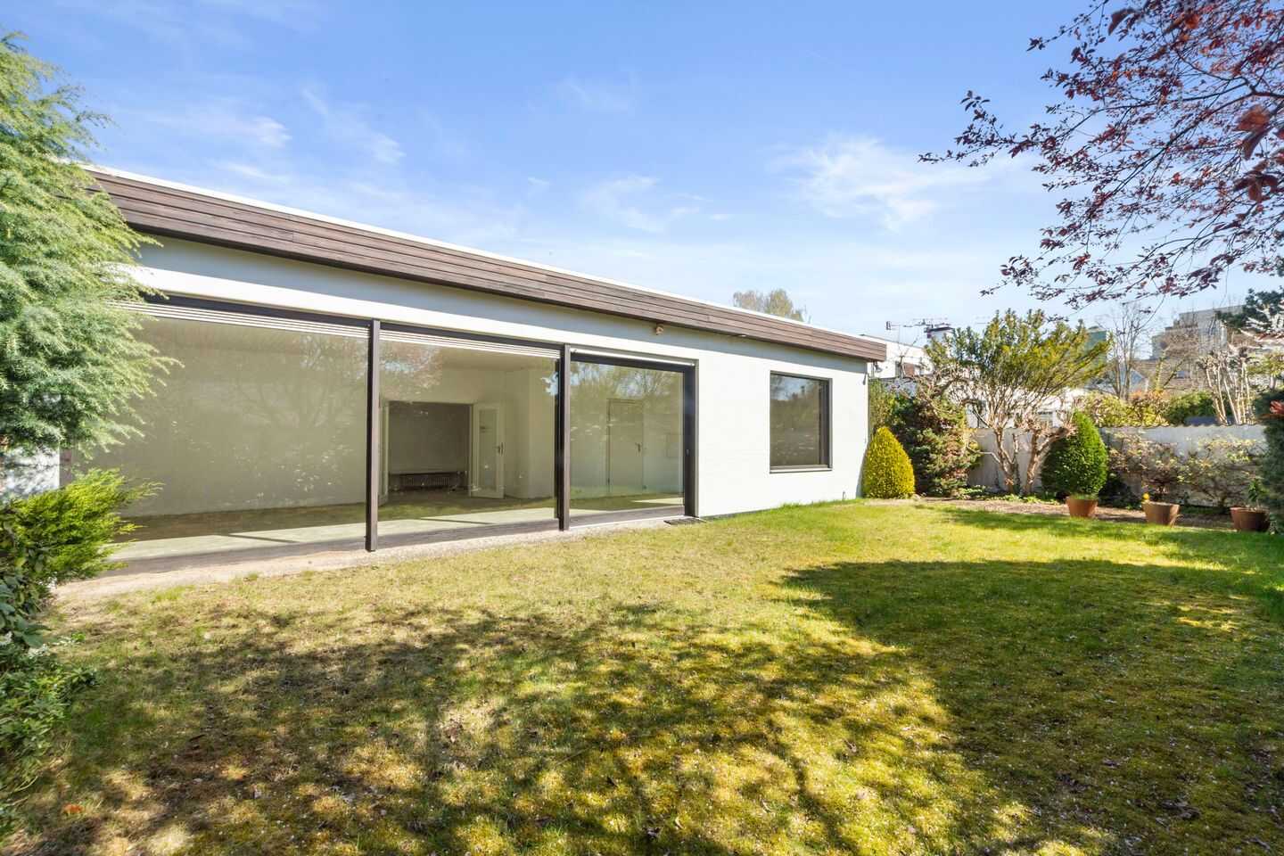 Zeitlose Architektur in bester Lage - Ansprechender Bungalow mit Potential und schönem Garten – Hannover – Vorschaubild 8