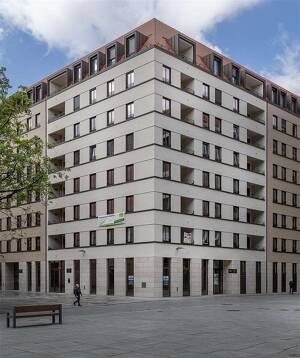 Moderne 3-Zimmer-Wohnung * Am Altmarkt * EBK + Südbalkon + Stellplatzoption und mehr!