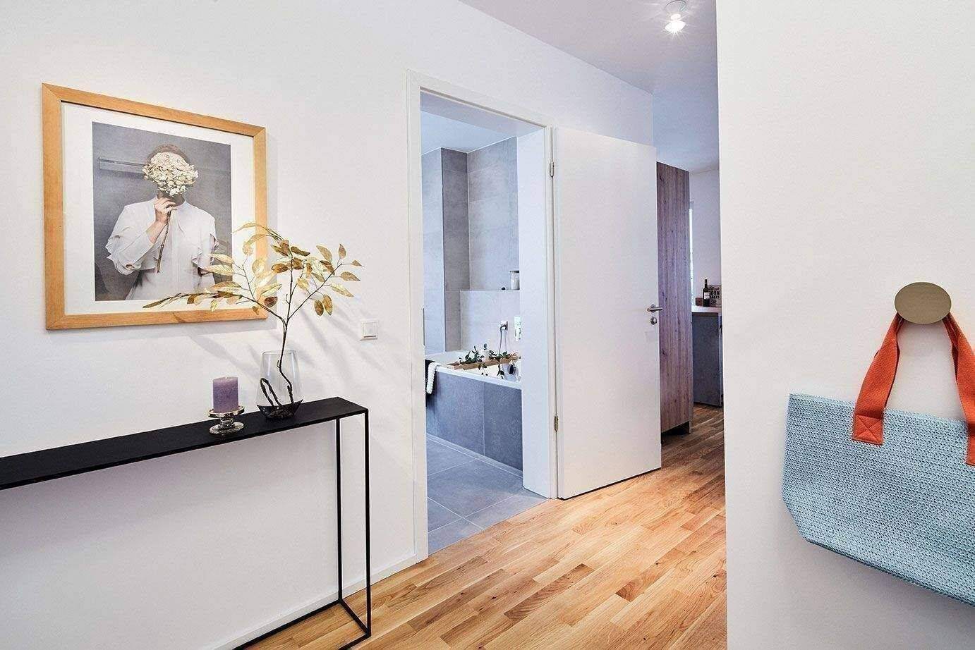 RESERVIERT: MUSTERWOHNUNG! 3-Zi.-Eck-Whg., m. Privatgarten, Tageslichtbad, Gäste-WC! – Nürnberg – Vorschaubild 9