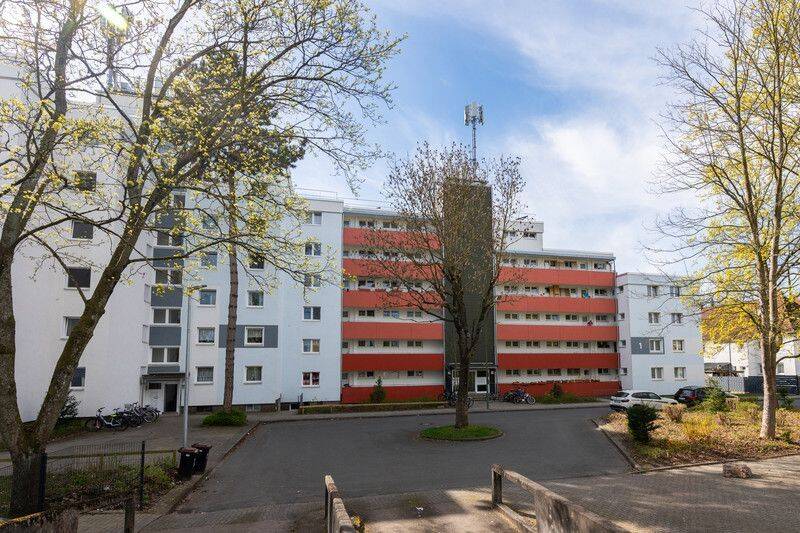 Noch in Renovierung: 3-Zimmer-Wohnung mit Balkon in zentraler Lage – Osnabrück – Vorschaubild 3
