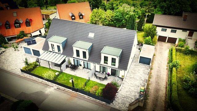 Roßtal - naturnah wohnen - sonniges Reihenmittelhaus