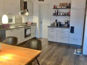 Wohnung mit viel Platz und hellem Ambiente in Ingolstadt – 85051 Ingolstadt – Vorschaubild 2