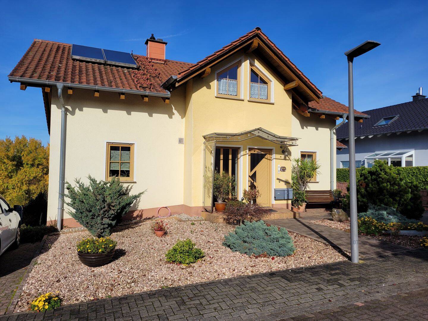 Gepflegtes Ein- bis Zweifamilienhaus mit großen Grundstück in PS-Fehrbach von privat – Pirmasens – Bild 1 von 9