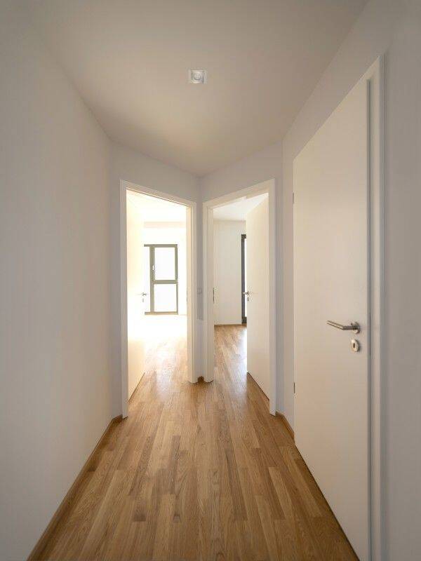 Exklusiver Neubau mit Balkon/PARKETT/FuboHeizung – Chemnitz – Vorschaubild 7