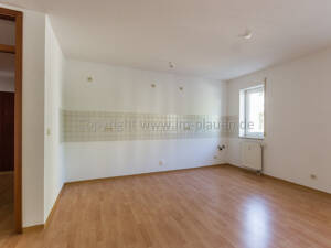 Erdgeschoss - Aufzug - offene Küche | 2-Zimmer-Wohnung Plauen Zentrum – 8523 Plauen – Vorschaubild 2