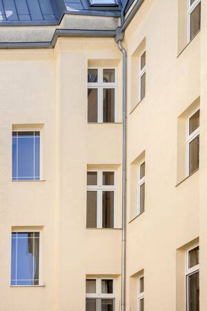 3-Zimmer-Altbauwohnung mit modernisierter Gebäudehülle und viel Wohnkomfort in Pankow! – 13088 Berlin – Vorschaubild 9