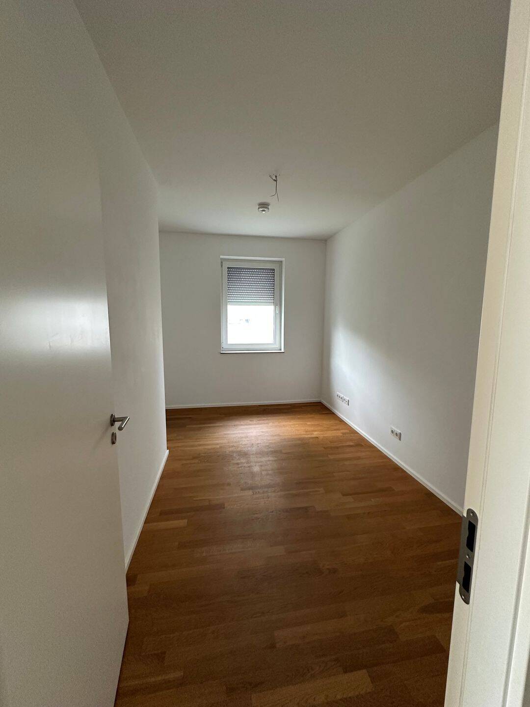 Familiengerechte 3-Raumwohnung am Lindenauer Hafen mit Blick auf den Kanal und großem Balkon – Leipzig – Vorschaubild 9