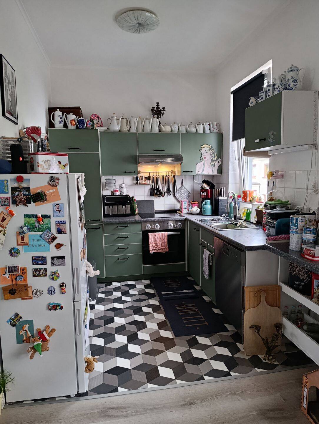 Maisonette-Wohnung mit offener Küche und Balkon – Bremen – Vorschaubild 9
