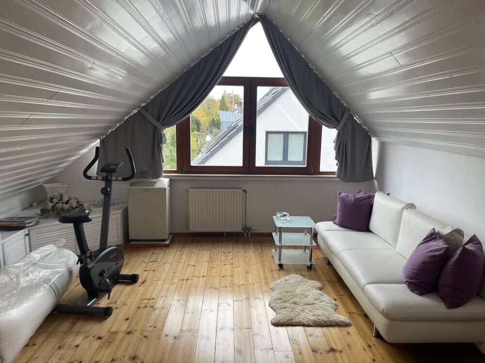 Heidhausen-Perle! Lichtdurchflutete Maisonette-Wohnung mit separatem Eingang" – Essen – Vorschaubild 9