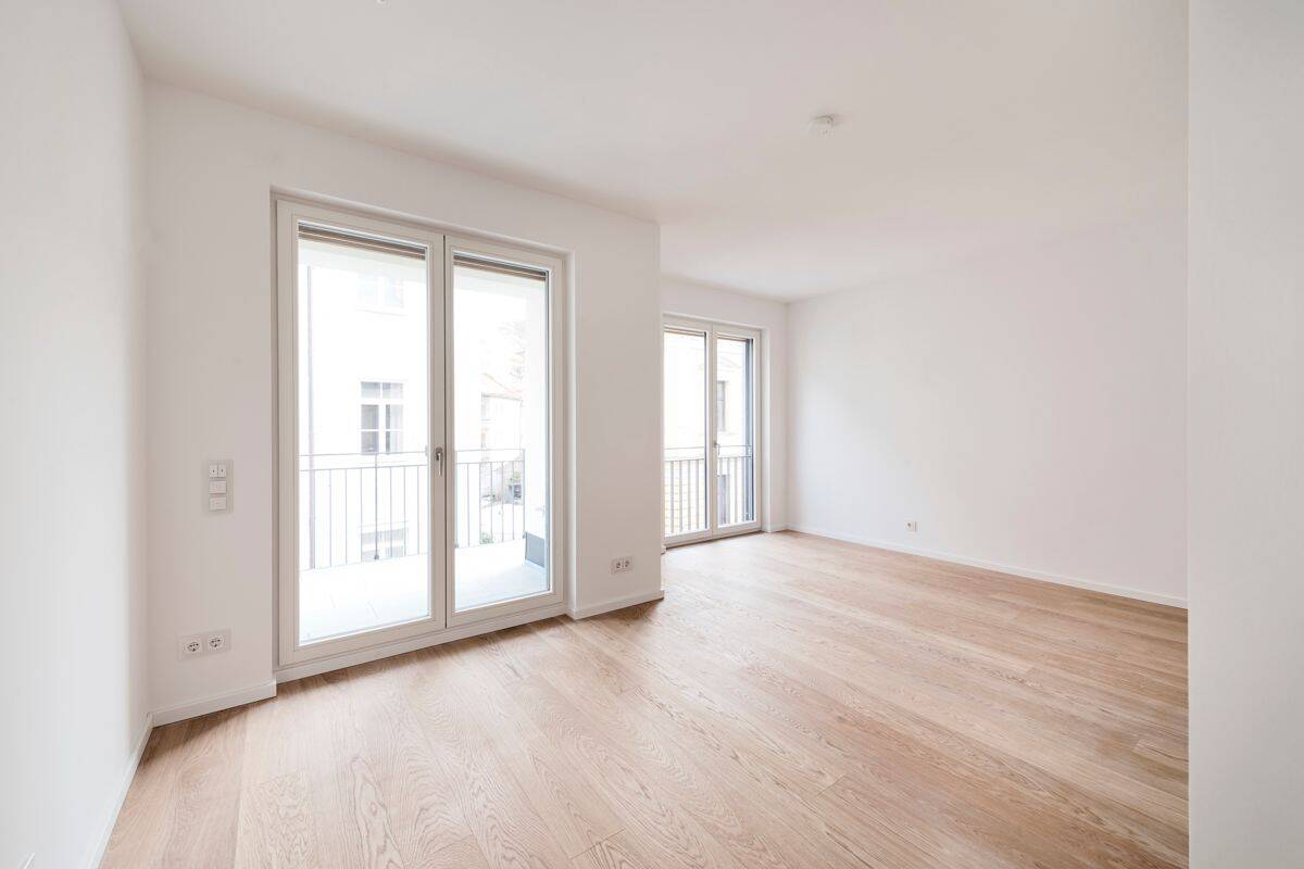 Neuwertiges City-Apartment in exklusiver Lage mit Balkon & Einbauküche – München – Vorschaubild 3