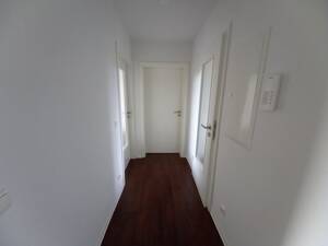 Wir renovieren für Sie! Großer Balkon! Küche und Bad mit Fenster! – 1277 Dresden – Vorschaubild 6