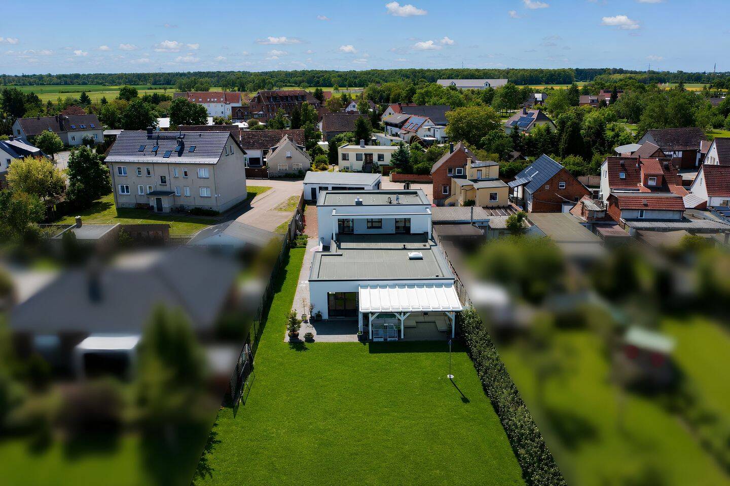 Luxuriöse Wohnoase - moderne Villa mit Raum, Klarheit und Komfort – Wolmirstedt – Vorschaubild 3