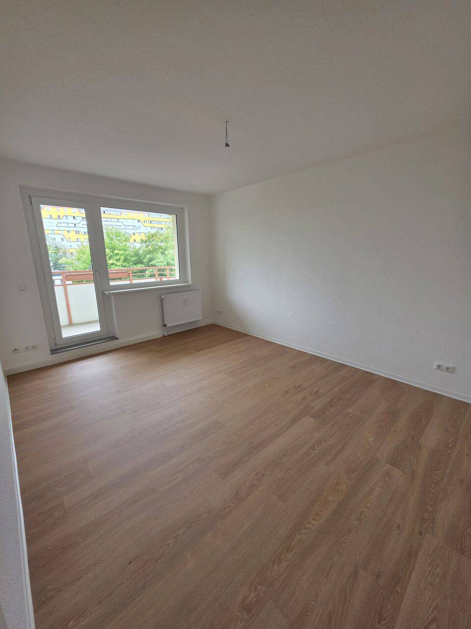 2 Raum Wohnung mit Balkon – Magdeburg – Vorschaubild 6