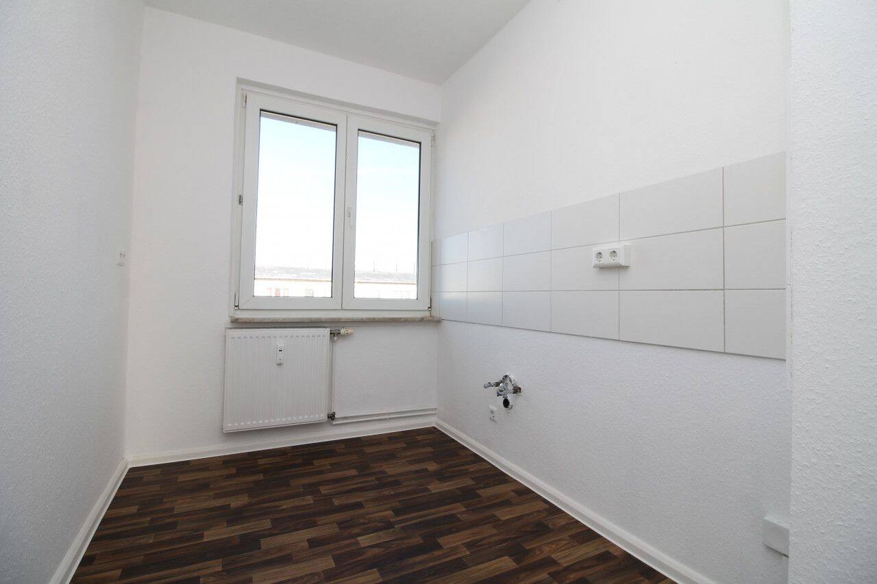 Ideal geschnittene Zweiraumwohnung, Balkon, beste Einkaufsmöglichkeiten – Leipzig – Vorschaubild 5