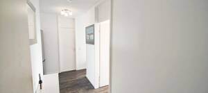 Sofort frei oder tolle Kapitalanlage: Helle Wohnung in zentraler Lage – 63065 Offenbach am Main – Vorschaubild 2