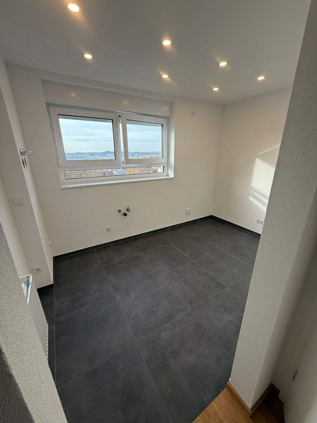 Hochwertig sanierte Wohnung mit tollem Balkon – Pforzheim – Vorschaubild 8