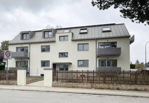 Erstbezug nach Kernsanierung: Geschmackvolle 3-Zimmer-Wohnung mit Balkon in München-Trudering - WE 1
