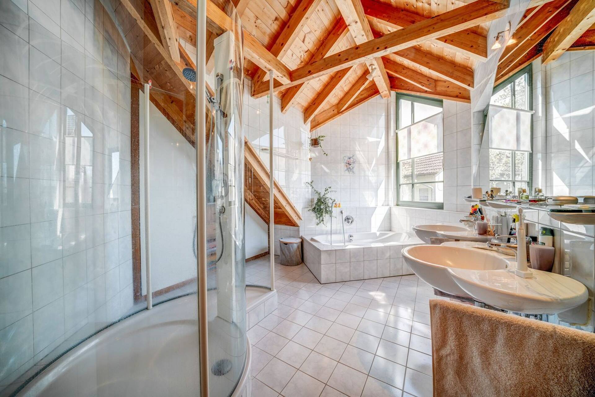 Haus in 78315 Radolfzell am Bodensee mit 335,9 m² kaufen