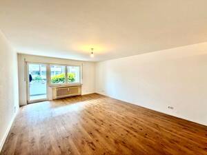 Frisch sanierte 1-Zimmer Wohnung mit vielfältiger Verkehrsanbindung! – 51109 Köln – Vorschaubild 1