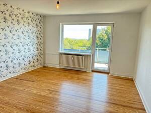 2,5 Zimmerwohnung mit Balkon