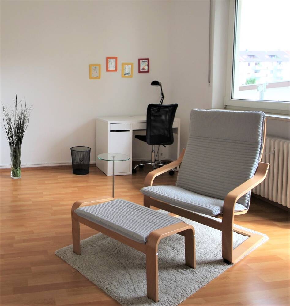 **Großes WG Zimmer mit Balkon - All inklusive- in Saarbrücken** – Saarbrücken – Vorschaubild 4