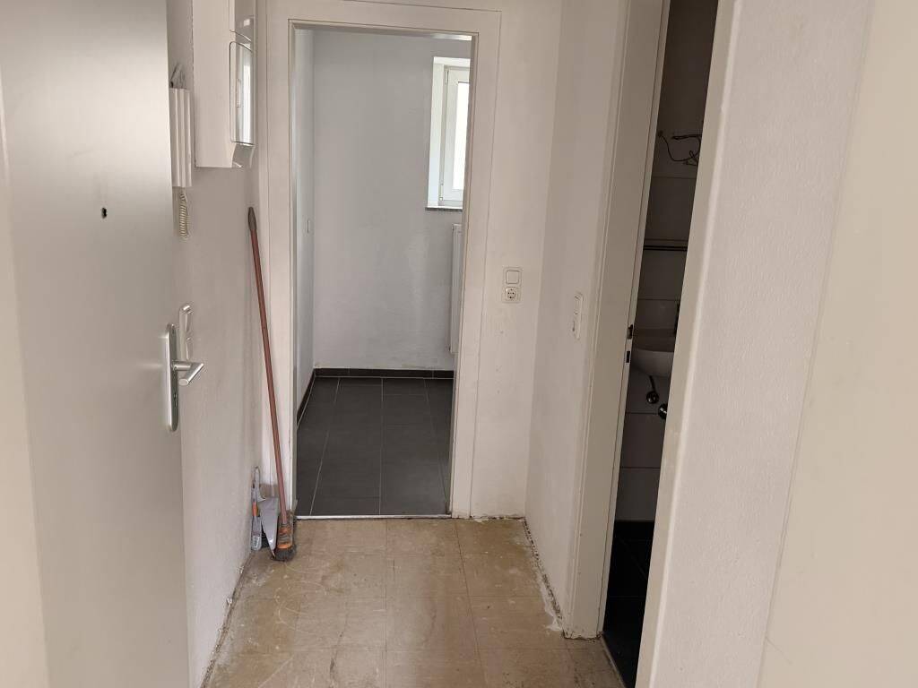 Charmante 2-Zimmer-Etagenwohnung in Mönchengladbach Ideal für Singles oder Paare – Mönchengladbach – Vorschaubild 3