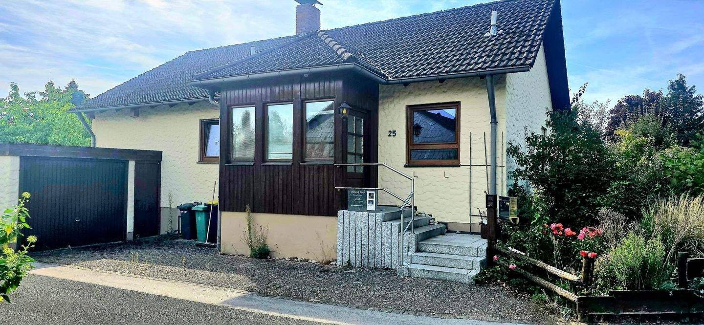 Einfamilienhaus/Bungalow sofort frei – Neunkirchen am Brand – Vorschaubild 3