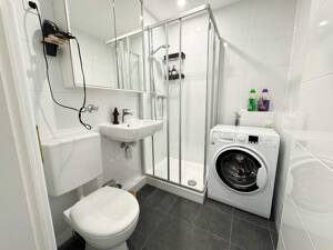 Schwabing trifft Maxvorstadt: Zeitgemäßes Appartement in ruhiger Innenhoflage – 80797 München – Vorschaubild 8