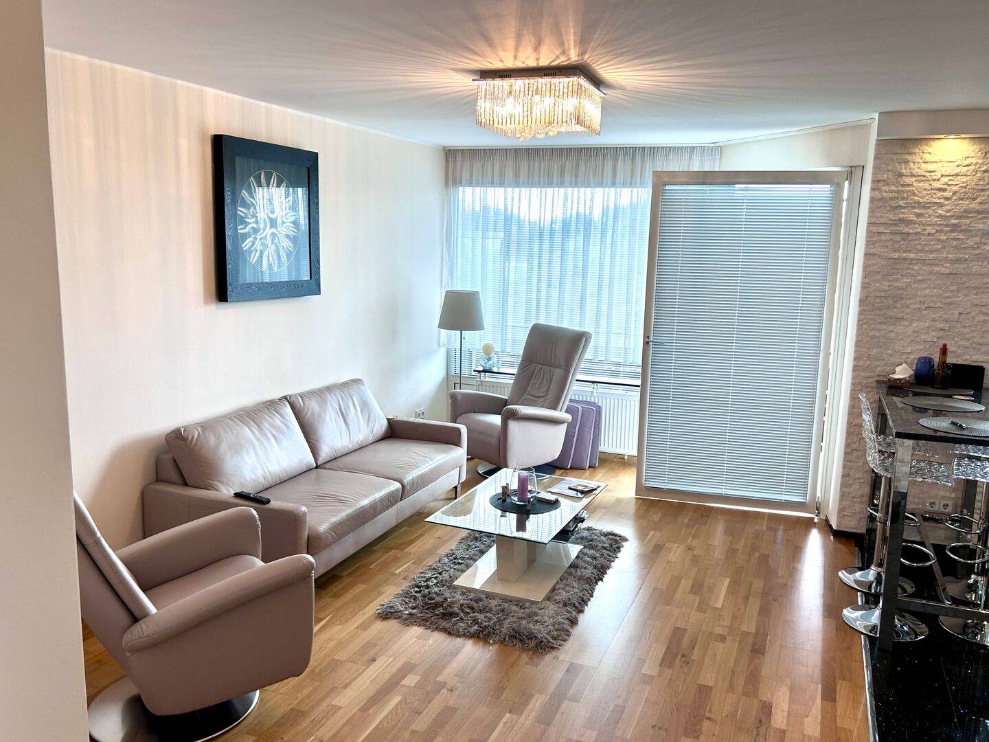 LUXUS möblierte 3-Zimmer Wohnung Terrasse Garage Keller – Düsseldorf – Vorschaubild 9