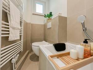 Familienfreundliches Reihenmittelhaus mit Garten, Vollkeller und ausgebautem Dachgeschoss – 22149 Hamburg – Vorschaubild 4