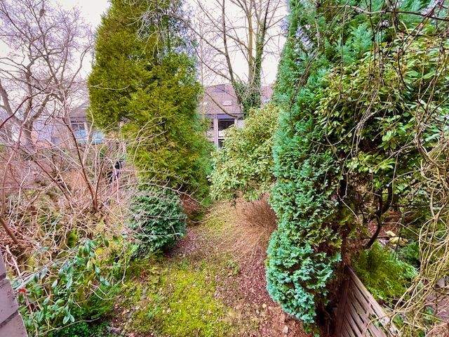 Geringe Erbpacht! Idyllisches Reihenmittelhaus mit viel Platz für Familien! – Bonn – Vorschaubild 9