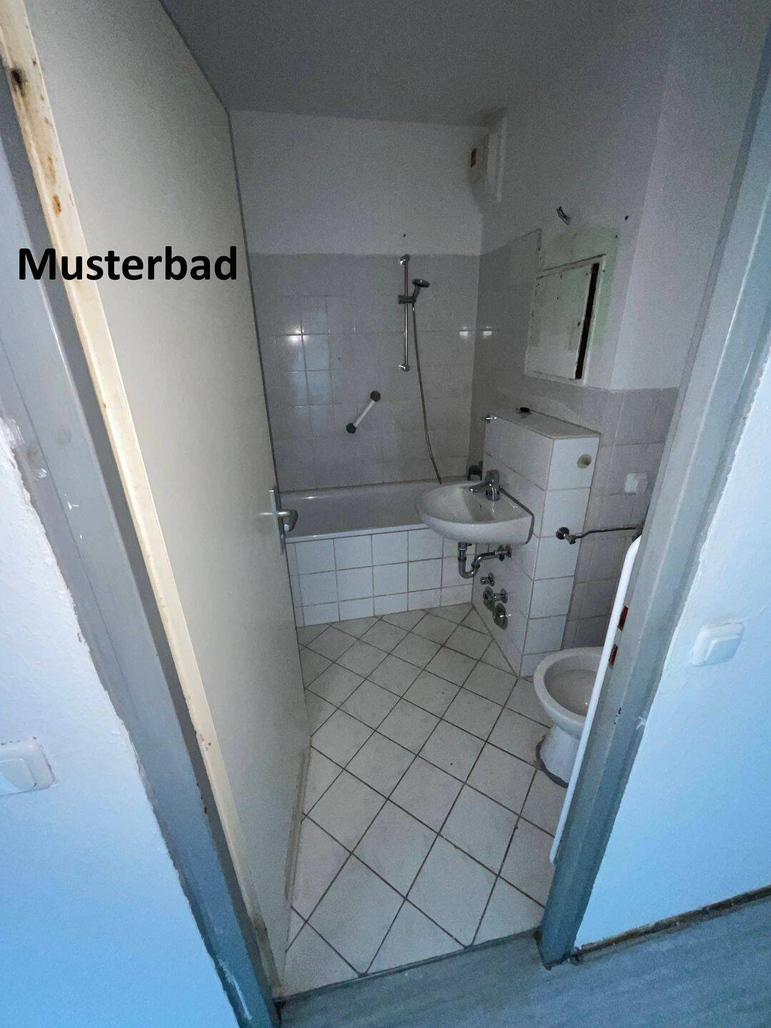 Geräumige 3-Zimmer-Wohnung in Darmstadt-Kranichstein – Darmstadt – Vorschaubild 7