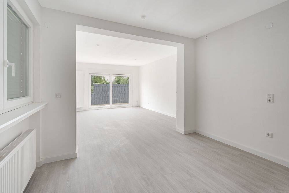 Mehr als ein Zuhause: Reihenendhaus mit zusätzlichem Baugrundstück – Wiesbaden – Vorschaubild 6