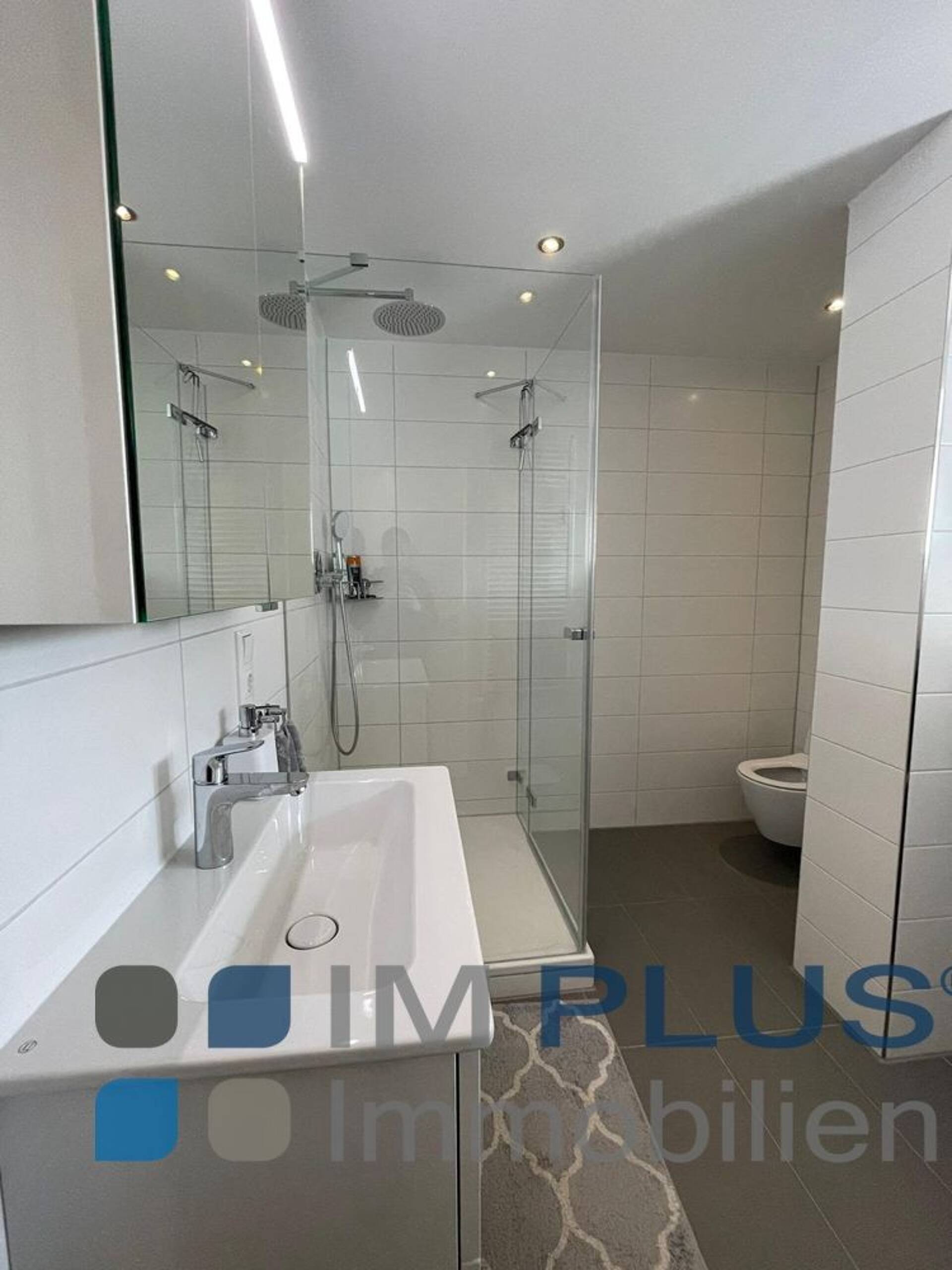Dachgeschosswohnung in 83022 Rosenheim mit 85,32 m² kaufen