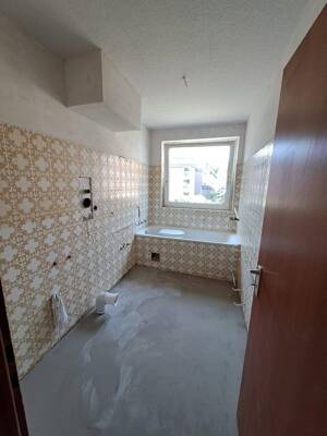 Helle Wohnung (wird saniert) in gepflegtem Haus im Zentrum. Stellplatz/Garage möglich. – 45899 Gelsenkirchen – Vorschaubild 4