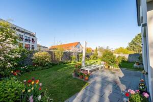 Eleganz und Lebensqualität in moderner Architektenvilla mit Pool ! – 4289 Leipzig – Vorschaubild 1