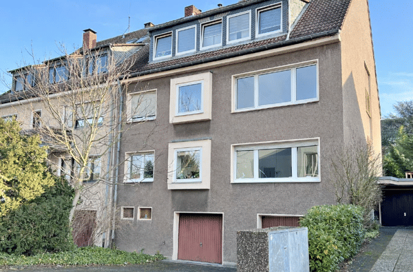 Einfamilienhaus in 51109 Köln mit 690 m² kaufen