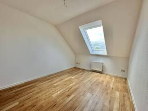 Großzügige 4-Zimmer-Wohnung über zwei Etagen! – 21337 Lüneburg – Vorschaubild 4