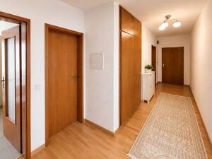 Modern geschnittene 3-Zimmer-Wohnung mit Balkon – 30827 Garbsen – Vorschaubild 5