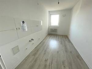 Gemütliche 3-Zimmer-Etagenwohnung mit großem Balkon in Wolfsburg – 38448 Wolfsburg – Vorschaubild 9
